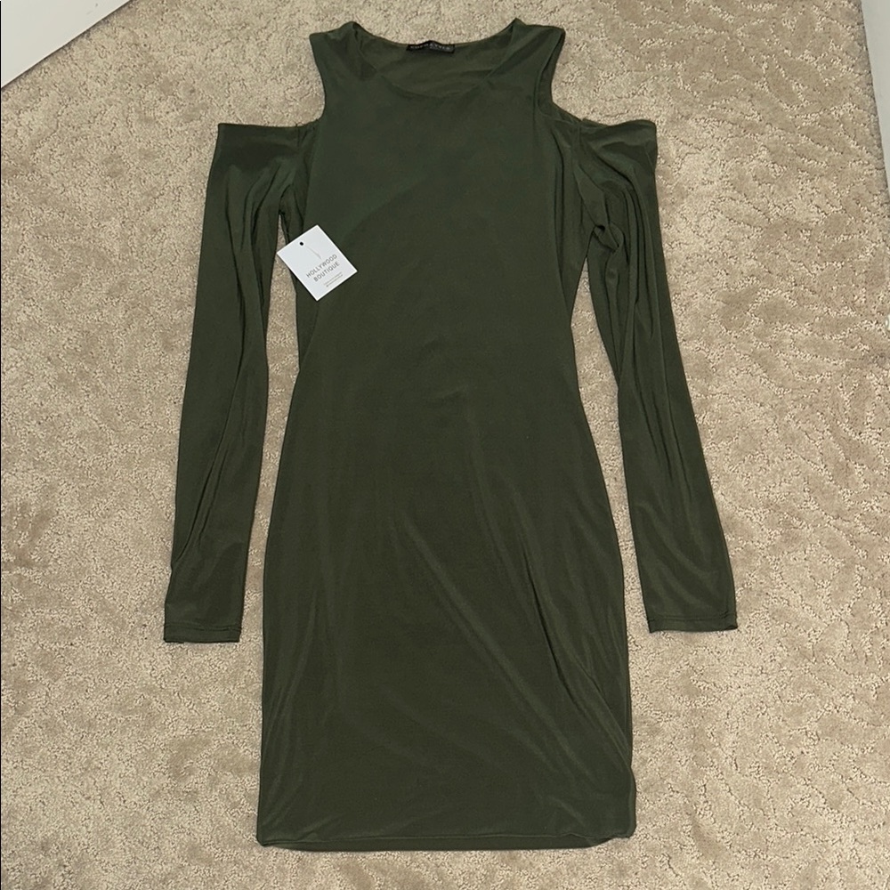 New with tag! Coco & Yves Green Long Sleeve Dress